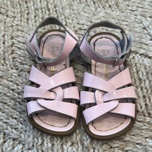 EUC pink patent Salt Water Sandal size 7